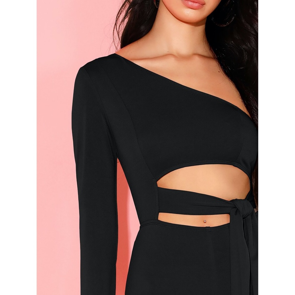 Black One Shoulder Cut Out Front Knot Romper - Picture 4 of 6